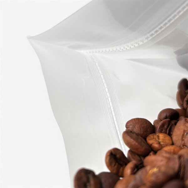 Пакет з плоским дном матовий білий (напівпрозорий)