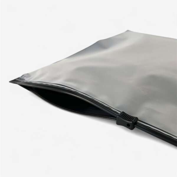 Пакет Слайдер матовий чорно-білий