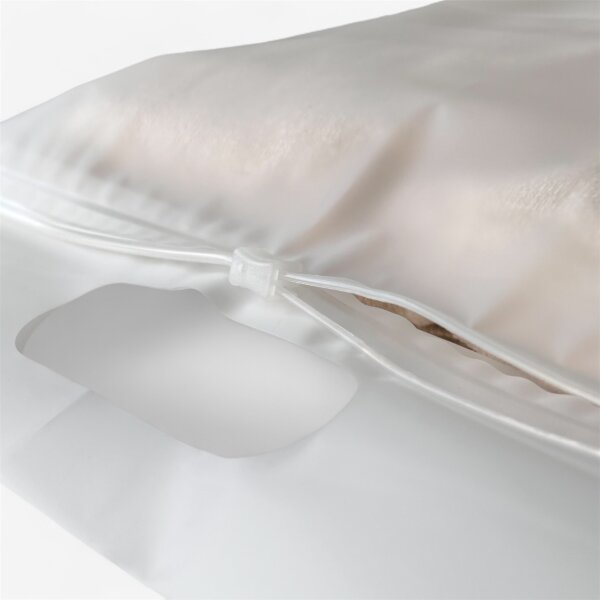 Пакет Слайдер матовий білий з ручками